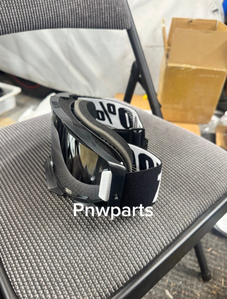 Adjustable 100% goggles