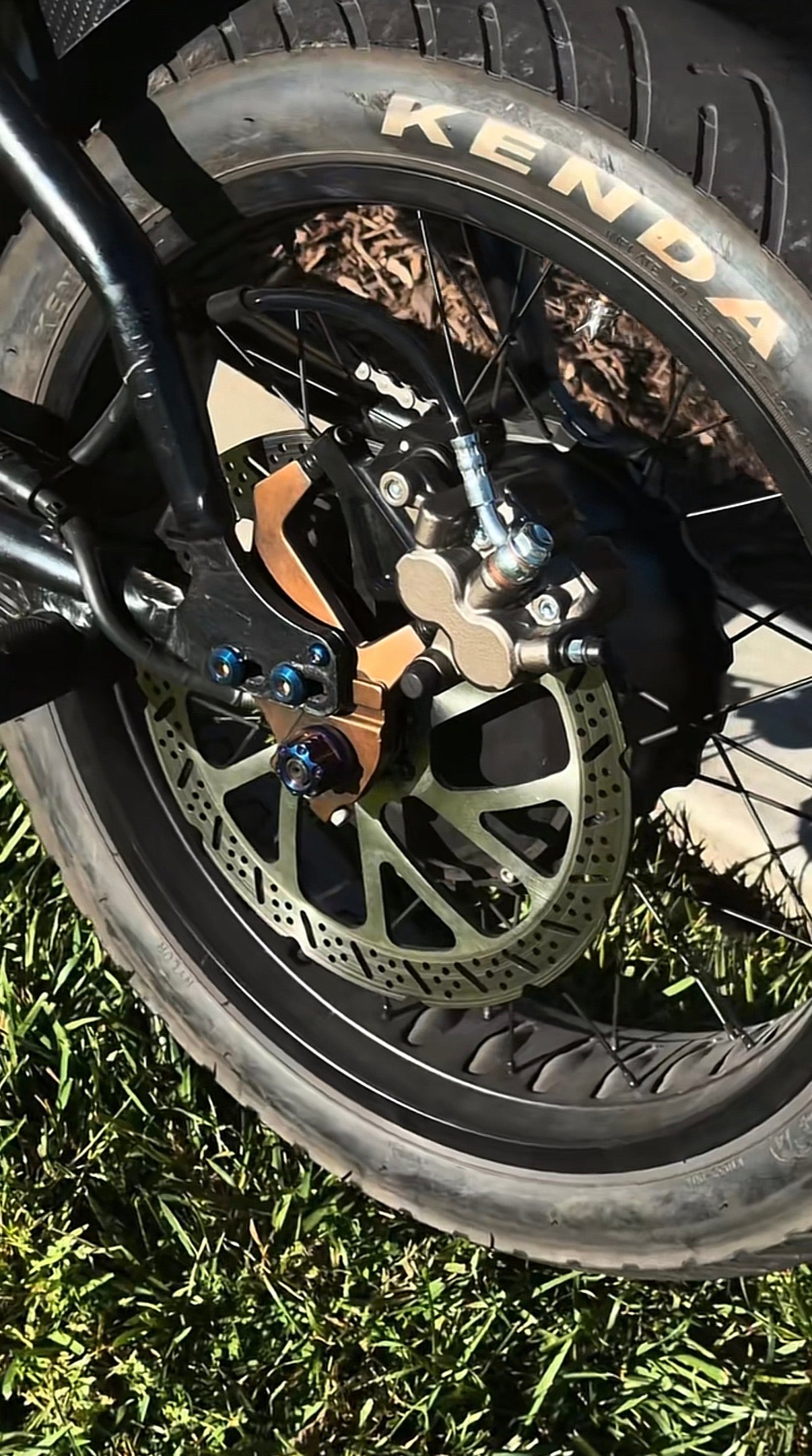 Ultra Bee Brakes For Super 73/Macfox/Ridstar + MOST OTHER EBIKES(Not Emotos)