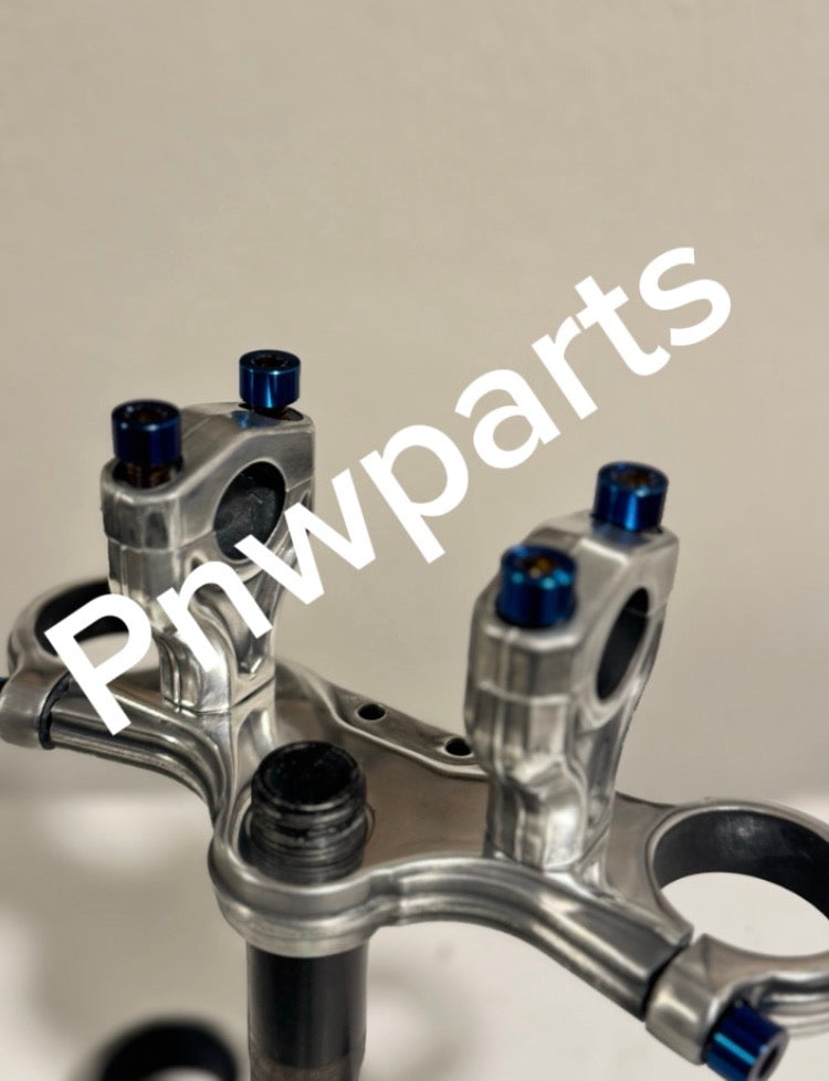 Tuttio bar clamp bolts (4)