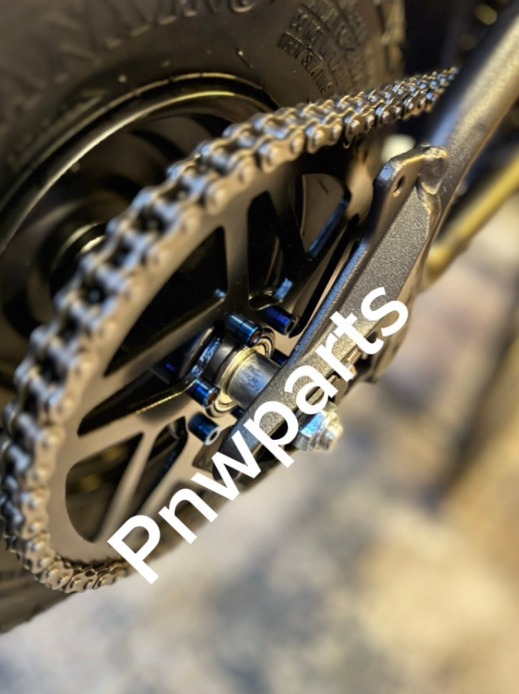 Rizzler sprocket bolts