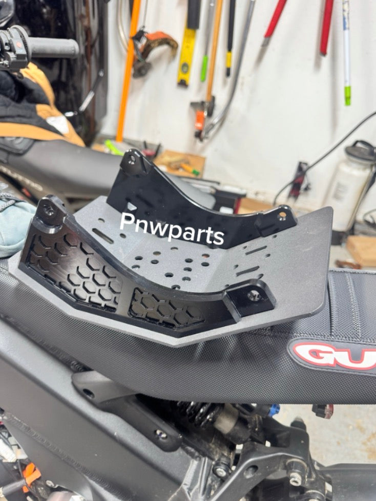 Bashguard titanium bolts (8) only works on bashguard in picture