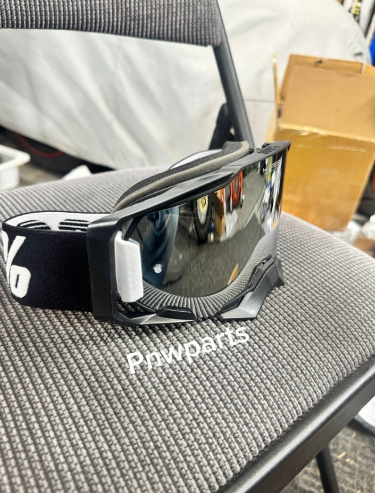 Adjustable 100% goggles