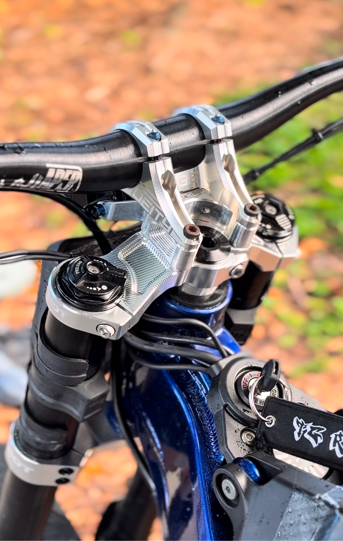 Holiday DISCOUNT Riot Drop Crown (STOCK SURRON LBX FORKS)
