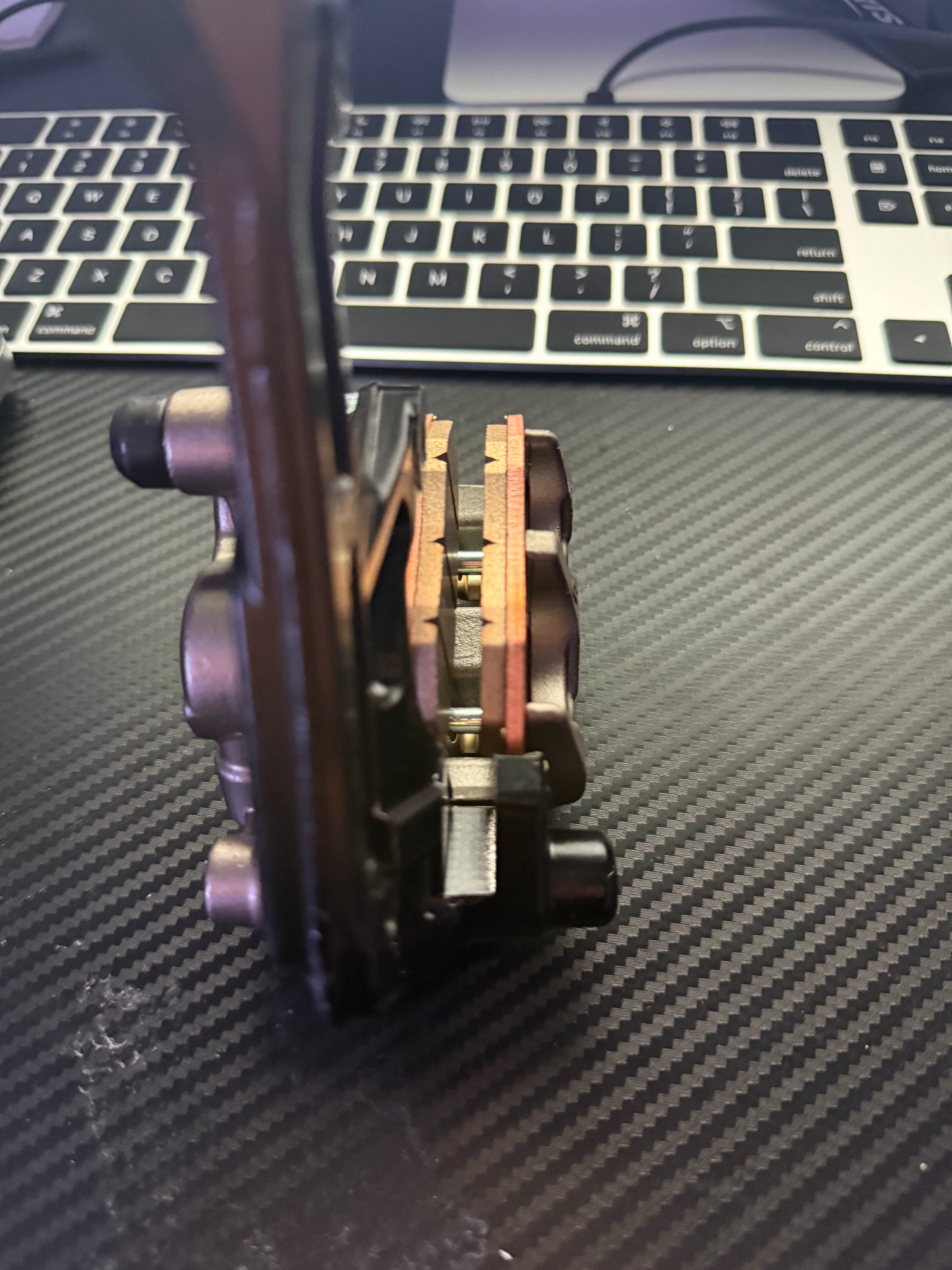 Ultra Bee caliper