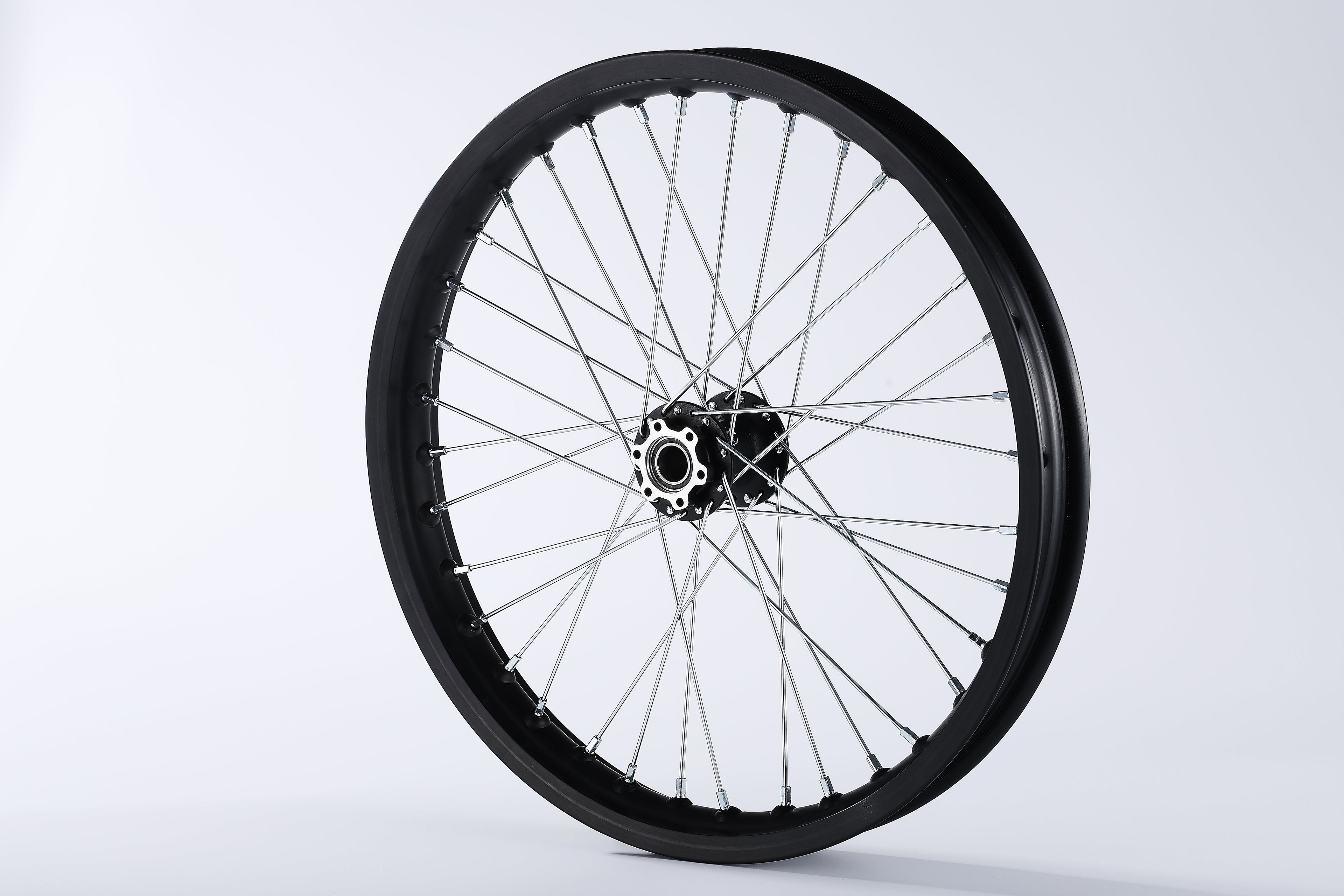 17in Surron Light Bee Sumo Rims + CST Tires