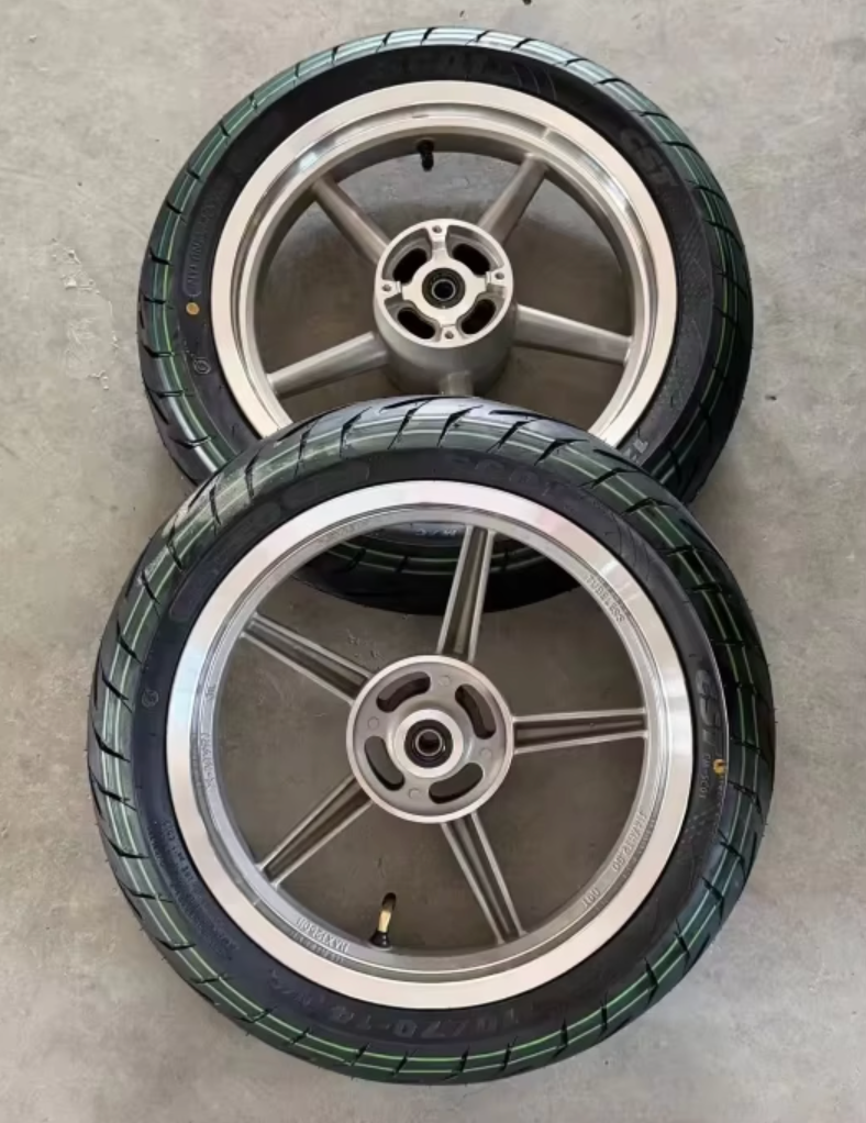 Kenda Supermotos (14in)